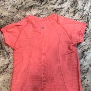Lululemon Swiftly Tech short sleeve shirt